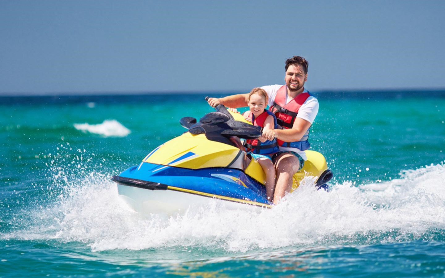 Top 5 Water Sports to Try in Dubai This Season